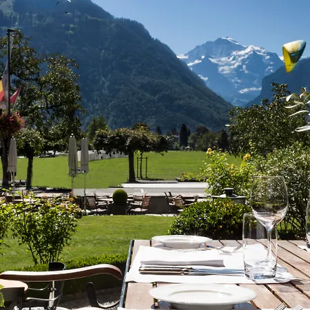 Victoria Jungfrau Grand & Отель