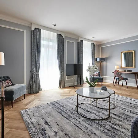 Victoria Jungfrau Grand & Szálloda 5*