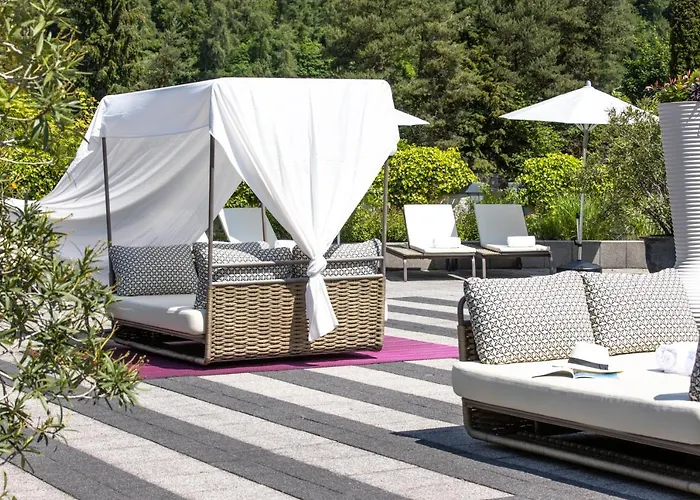 Victoria Jungfrau Grand &